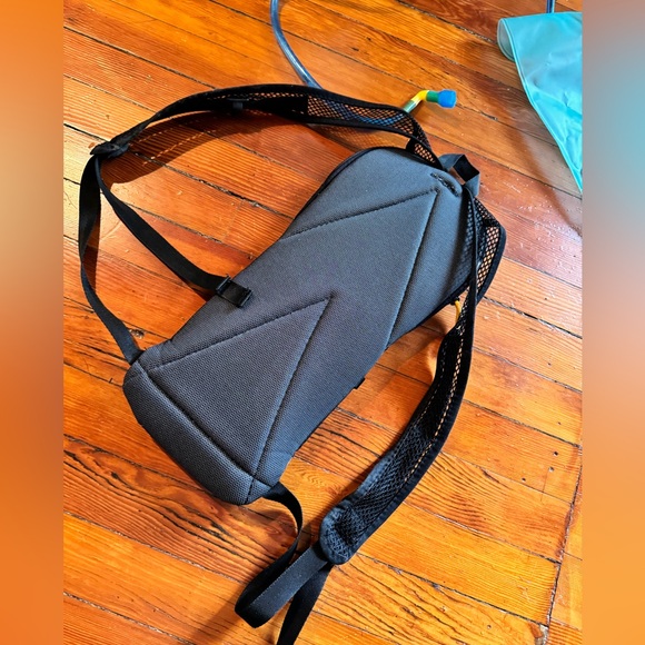 Camelbak hydration backpack - Picture 4 of 4
